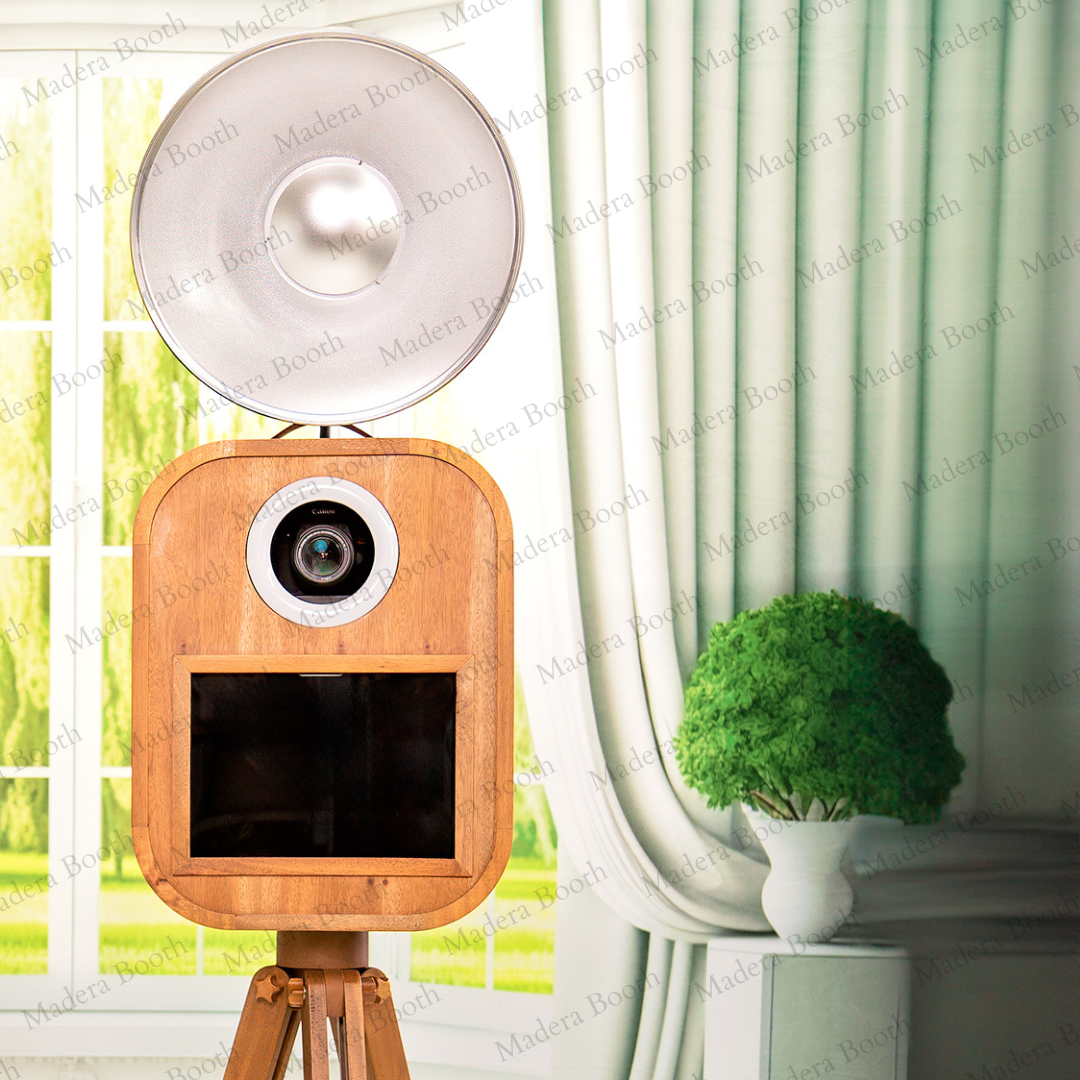 Madera Photo Booth - Business Package (NO PRINTER)