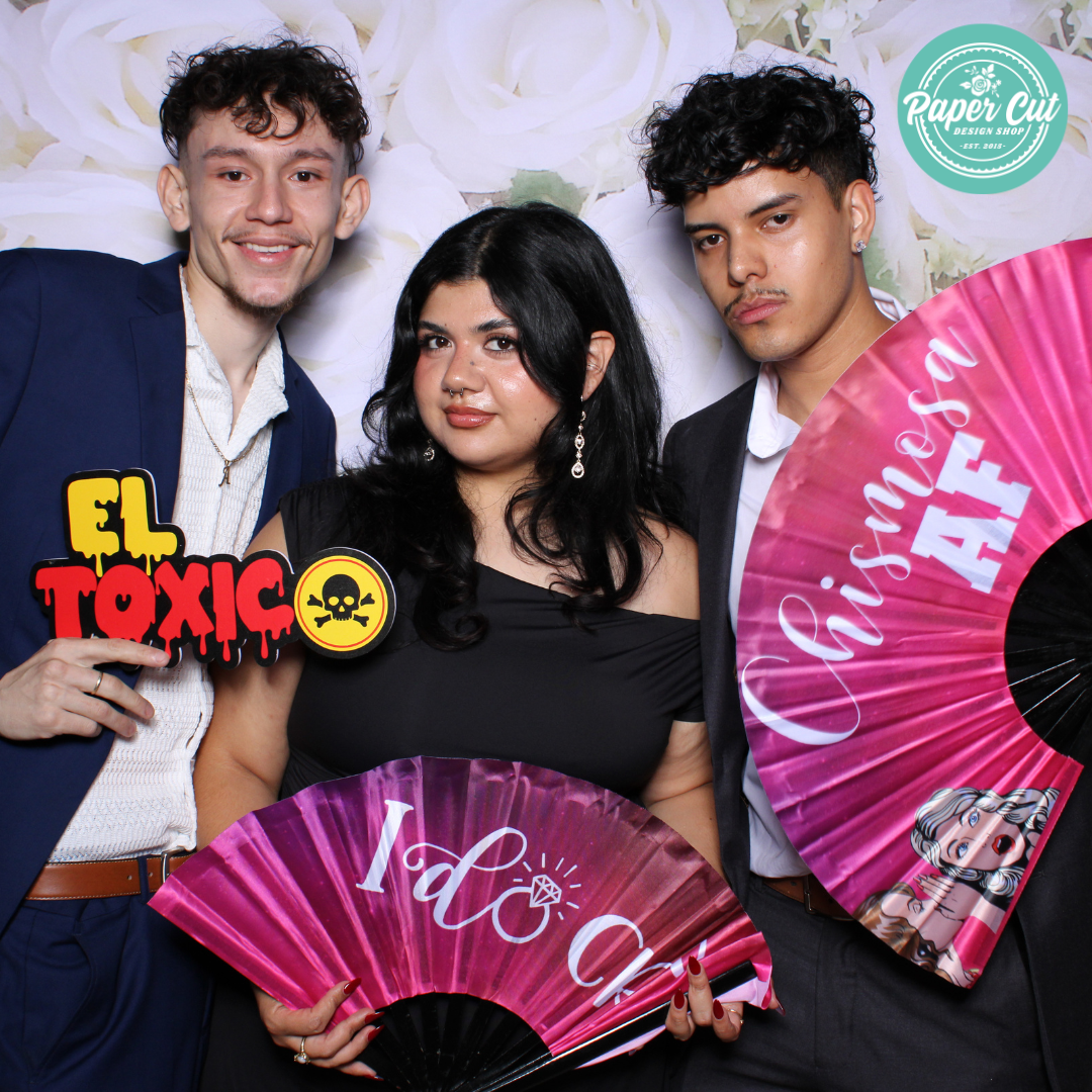 OVERSIZED Hand Fan - Chismosa AF